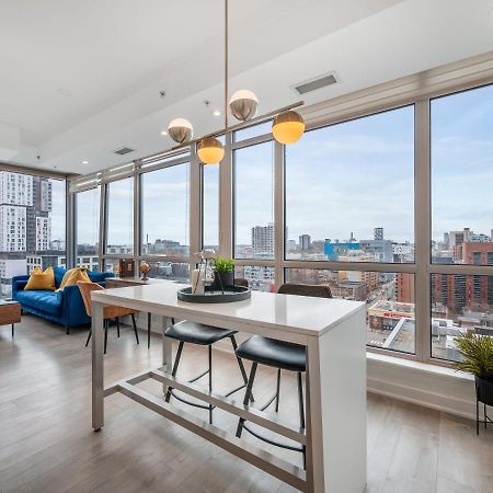 Luxury 2 Bedroom In The Heart Of Entertainment District W/ Cn Tower View Toronto Zewnętrze zdjęcie
