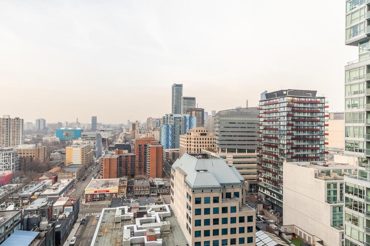 Luxury 2 Bedroom In The Heart Of Entertainment District W/ Cn Tower View Toronto Zewnętrze zdjęcie