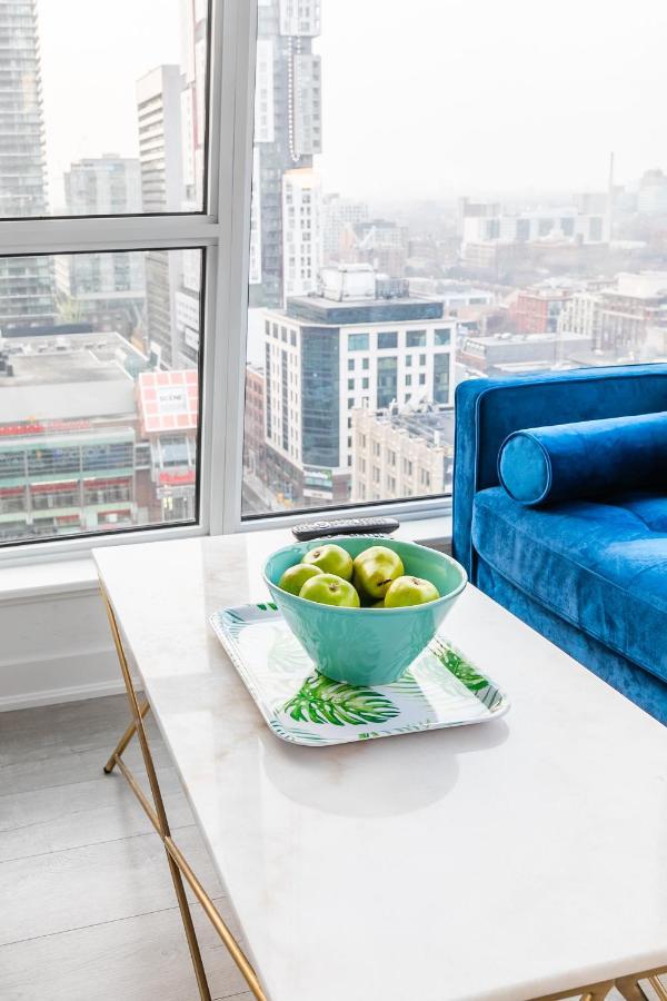 Luxury 2 Bedroom In The Heart Of Entertainment District W/ Cn Tower View Toronto Zewnętrze zdjęcie