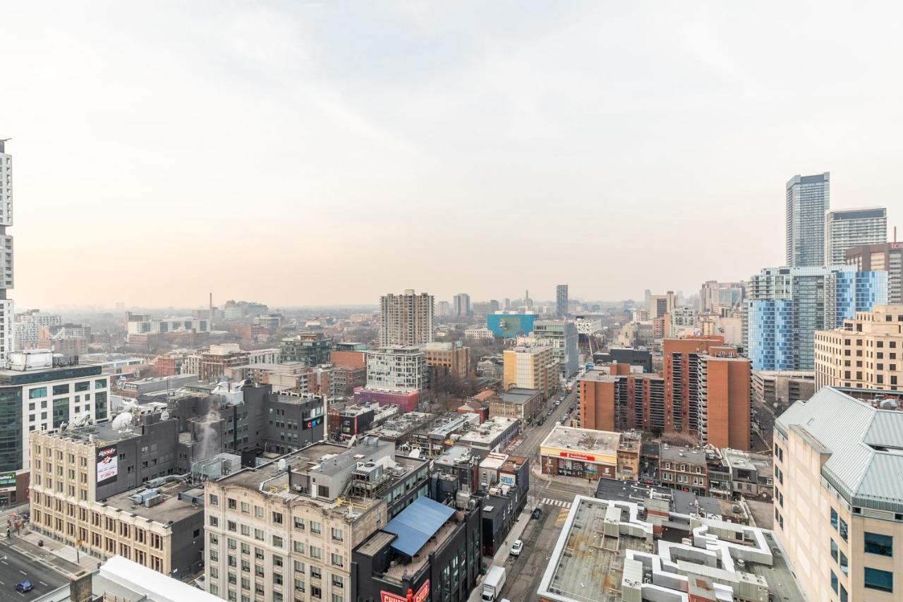 Luxury 2 Bedroom In The Heart Of Entertainment District W/ Cn Tower View Toronto Zewnętrze zdjęcie